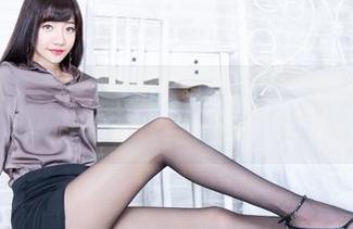 Beautyleg – “穿内衣的Susan”更新了，这画面，我终于明白为何会觉得肚子咕咕叫了！