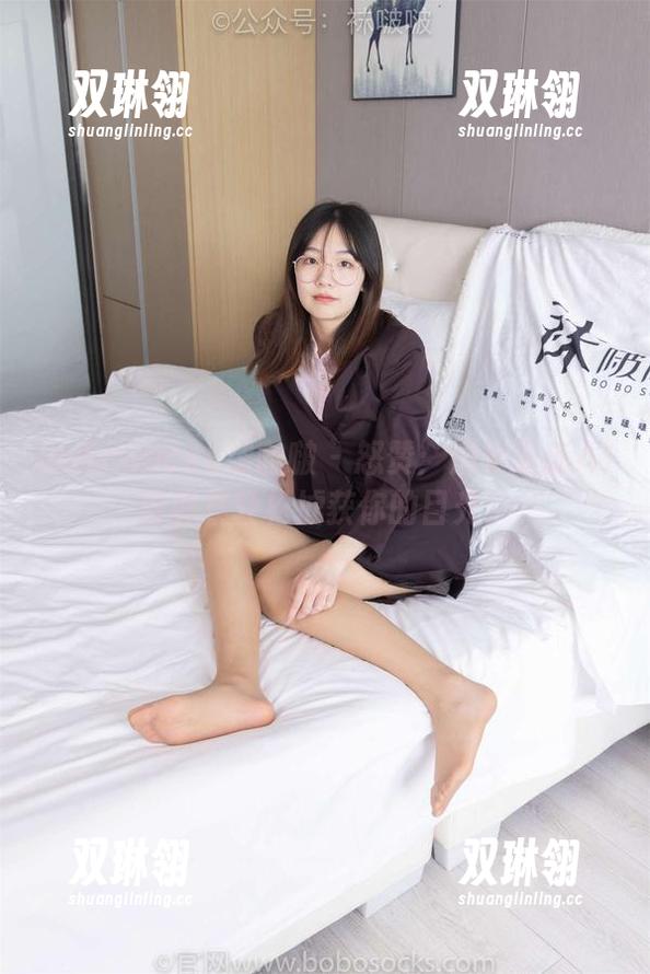 BoBoSocks袜啵啵 - 怒赞：泡芙最新AJ写真集轻松掳获你的目光！