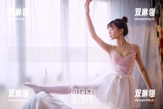 GIRLT果团网 - 和蜜桃Q妹儿一起入梦，婚纱作品让人想多了…