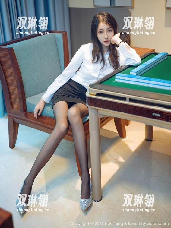 HuaYang花漾-小海臀Rena HuaYang花漾 - 小海臀Rena带你潜入无圣光泳池合集,快来一起浪啊