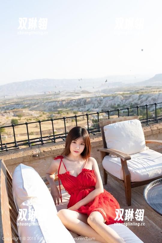 MiStar魅妍社 - 大白兔emma的清纯写真，是不是有点太甜了？