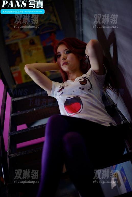 PANS - 制服的轻声低语——小奇的写真下载方案上线了，别错过！