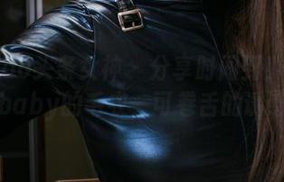 TouTiao头条女神 – 分享时间到！杨漫妮baby的毛衣，可卷舌的诱惑