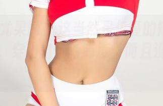 UGirls尤果网 – 这当然是佟蔓的短裤精选写真集，穿出自信新高度，而且没让你壮！
