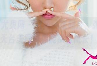 UGirls尤果网 – 只需一张照片，张栩菲的天台美图好像能撩到院长！