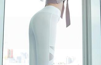 Xiuren秀人网 – sophie余冰的少女作品，让我想起上次吃的冰淇淋……