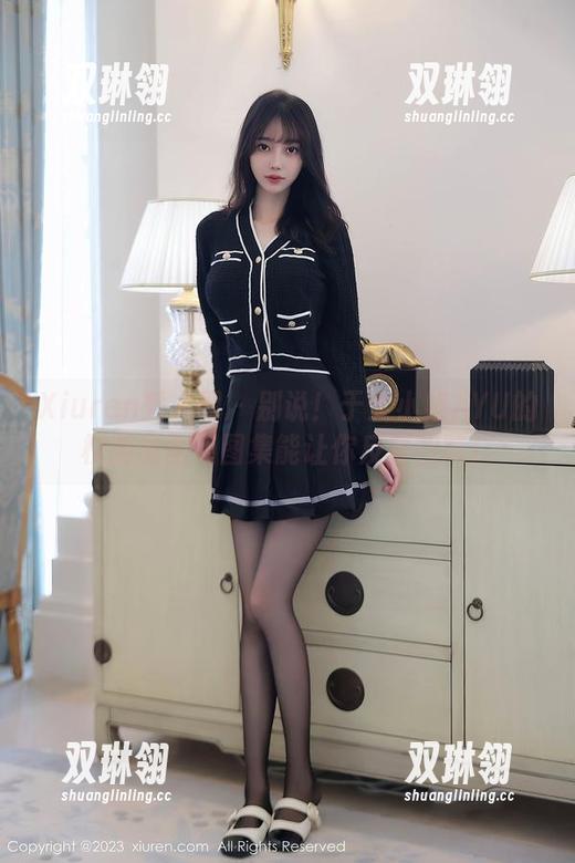 Xiuren秀人网 - 别说！于大小姐AYU的校服原图和图集能让你反复回味！