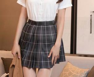 Xiuren秀人网 – 看是小逗逗和妹妹的写真作品集：我是不是看到了一个闲聊的灵魂？分享给大家！