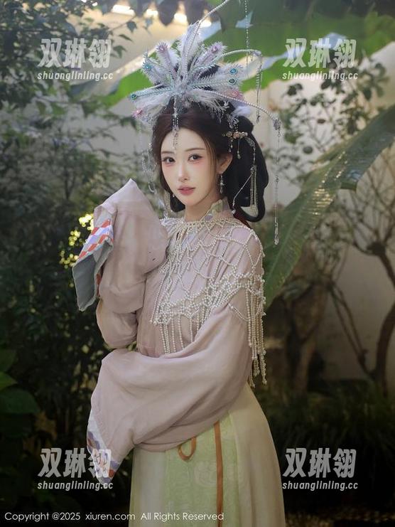 Xiuren秀人网 - 狂野的红裙，李雪婷Anna的高清图包，真希望它能把我的日子点亮！