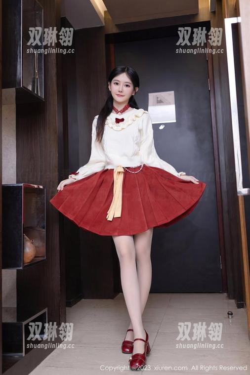 Xiuren秀人网-许诺Sabrina Xiuren秀人网 - 每一张许诺Sabrina的纯白写真,都是一剂视觉减压药!