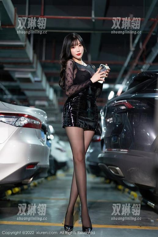 Xiuren秀人网 - 运动，让赤间菀枫绽放的写真集：说真的，健身房里的打打闹闹最萌
