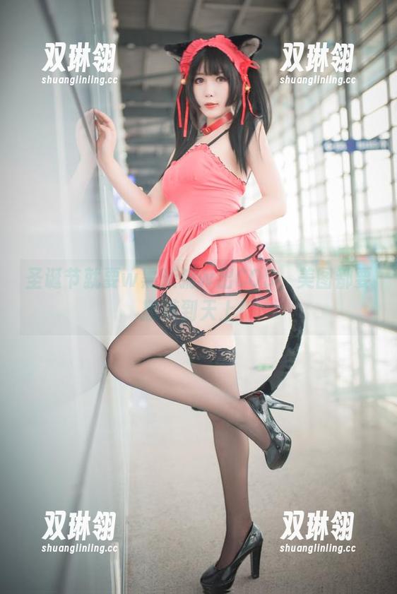 圣诞节就要w黑米粥w出COS，美图都要撒糖到天上！