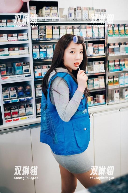 拿到yeeun孙乐乐的免费图包，准备好迎接Loozy双重约会的尴尬了吗？