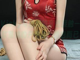 丽柜 – Vicky与山川的亲密接触——不，就是她的户外私拍图包而已