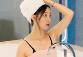 丽柜 – 兔子的最新高跟鞋资源，穿上都忍不住想跳舞！