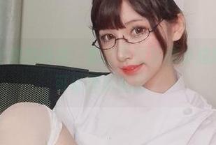 有了你十七鸽的网袜，套图下载后的小尴尬，真的是可以理解的啊。