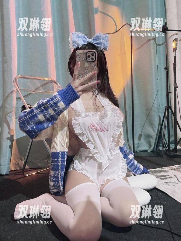 微密圈 - 兔宝妮to在护士角色下，也许可以给你的心打个针？
