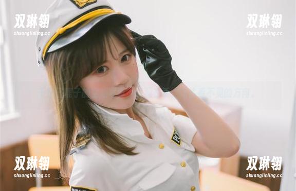 千反田鹿子的空姐写真，资源在手，飞往看不见的方向。