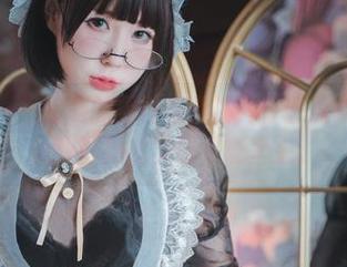 “双马尾——南鸽的野性与柔情并存的最新作品！”总想问她的灵感从哪里来。
