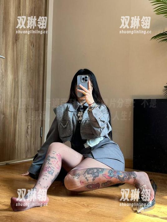 微密圈 - 卡通百科老王的镜片分享：不是我说，眼镜能拯救你的人生！
