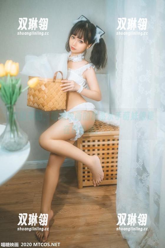 美图来的，喵糖映画的粉系水手萌妹像是在召唤我。