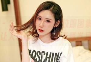 嗲囡囡 – SiByl李思宁的校服图集，是否能让人想起那一年的青葱岁月？