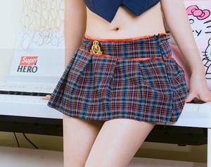 头条女神 – 每一帧都在炫耀：梁芮溪的夏天风格，无圣光套图已上线