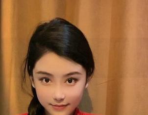 微密圈 – 美脚合集：奶雯，打造那些无限回头率的腿，你想看吗？