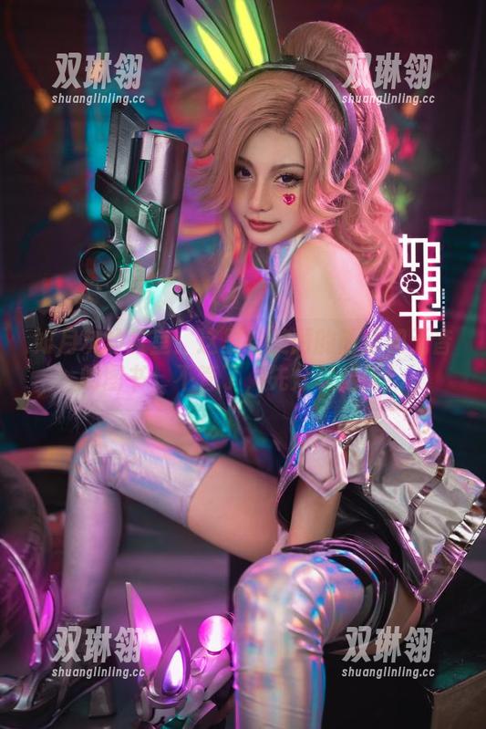 如月灰的教室：这里有美丽的画像和无音的图书。不管了，先分享这张！