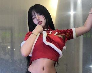 微密圈 – 更新！小优优子又带着她的美脚合集上阵，太会撩了吧！