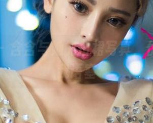 尤果网 – 含含与她的白裙写真，优雅得让我语塞