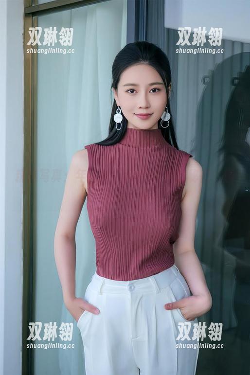 精选写真：年年Nnian和学姐的秘密，聊天永远不嫌多
