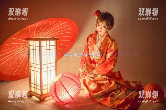 御子Yumiko真会玩，套装都能无敌，免费框架下载！