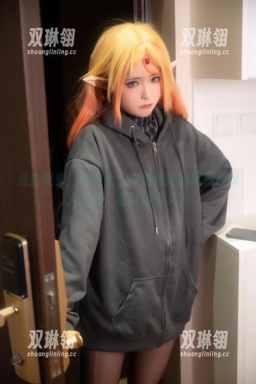 点击观看：拖拉大王与纳西妲的写真合伙人关系，这能拖多久？