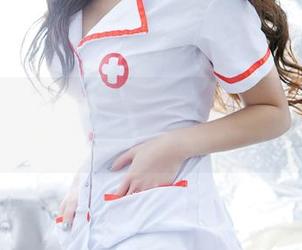 推女郎 – Yu佳妮说：户外原图真的好美！合辑里就藏着我的小迷糊！