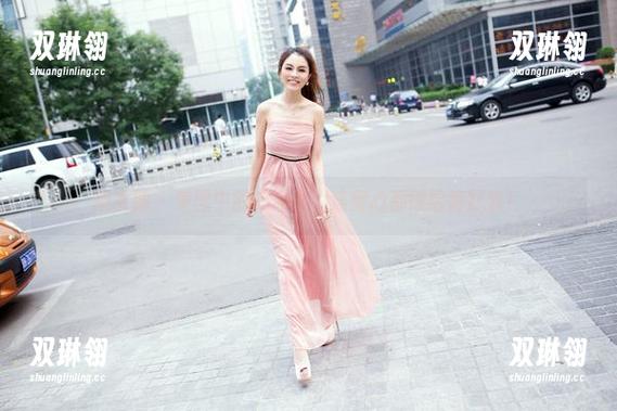 推女郎 - 美图中的安沛蕾，连甜心都得给她打分！