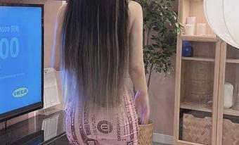 微密圈 – 白衬衫也能出大片，梦露veronica的图片分享太无聊了吧。