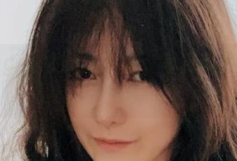 在樱晚gigi的无风下午，写真和资源搓成一团