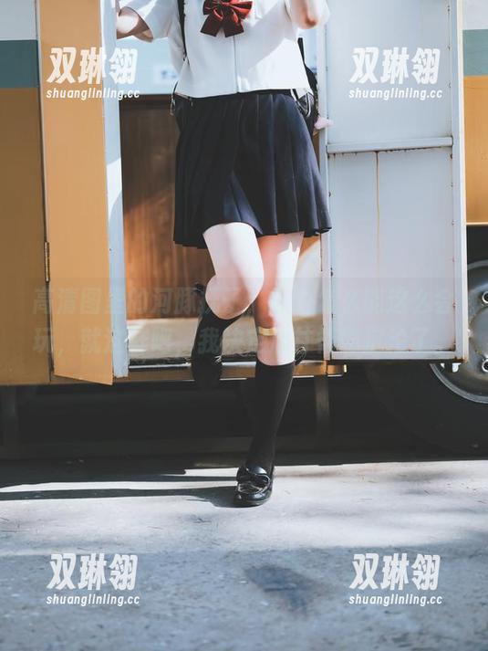高清图里的河豚抚子，黑色怎么能这么会玩，就这样吧，我决定心甘情愿沉沦了。