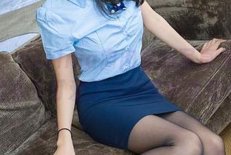 爱蜜社 – Lavinia肉肉最新写真集上线：丝袜与可爱之间的微妙事情！