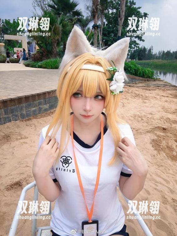 特软儿Sona：护士装下的可爱与俏皮，快来睁大眼睛欣赏这系列照片！