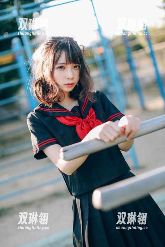 这西装裤引发的少女衣橱大战，疯猫ss的套图见证了什么？