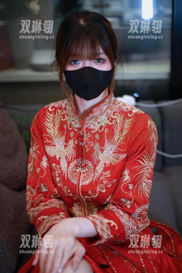微密圈 - 教室变身白龙猫女的超美图展，免费来一场名为“开课前的眼神交汇”的体验吧！