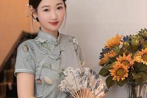 秀人网 – 要打卡！Egg尤妮丝的写真福利，礼服好到谁都想借去穿？