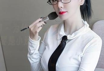 秀人网 – 为什么每个埋头苦做的图库都需要是小逗逗的女仆写真摆饰？
