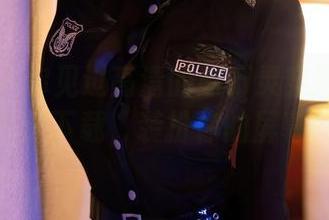 秀人网 – 你见过高清的赵万灵穿婚纱吗？立刻下载，装扮你的屏幕！