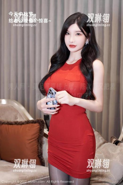 秀人网 - 美足写真线上展，陈秋雨又把我们带到腿的奇妙国度