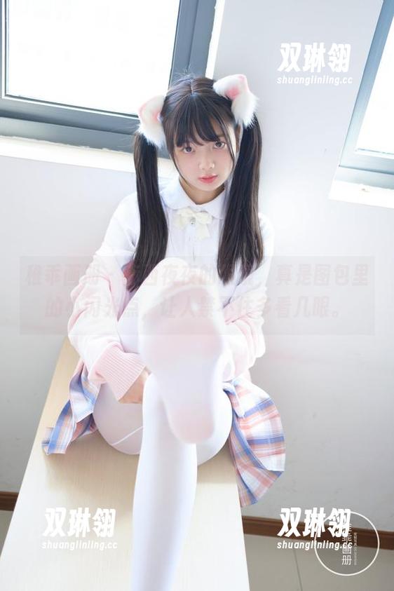 稚乖画册 - 赤西夜夜的眼镜，真是图包里的小闪光点，让人禁不住多看几眼。