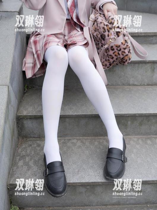 紧急企划 - 合集里的黑丝JK：小恩，你确定我能集中注意力吗？