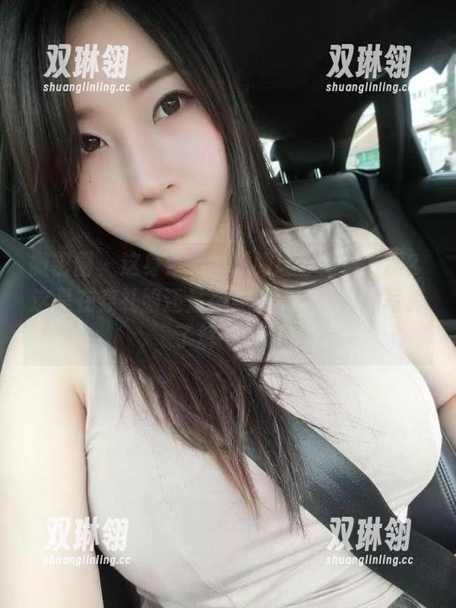 微密圈 - 这身紫色哒豚豚让你觉得“啊？这是在穿礼服还是在穿梦想？”福利写真了解一下！